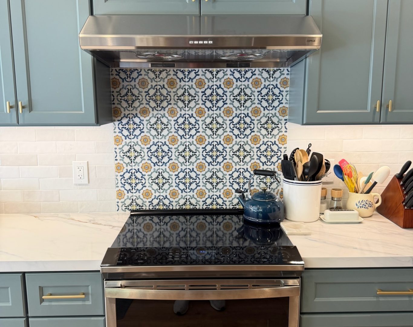 Tile Services San Francisco Bay Area, Experienced kitchen remodeler aligning modern cabinetry and fixtures for a precise installation, Remodeling professionals aligning modern kitchen cabinetry and lighting for precise installation